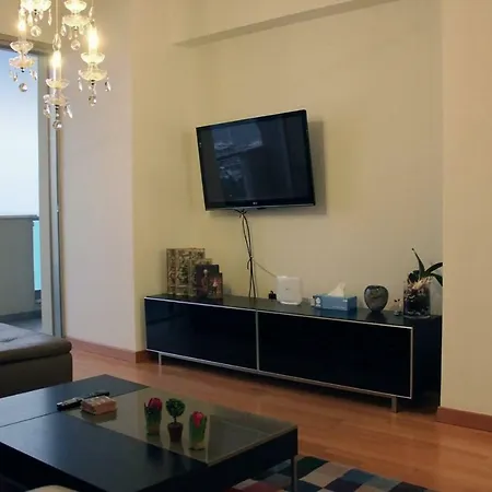 3b Luxury Seafront W/ Pool &gym - Finikoudes Beach * لارنكا